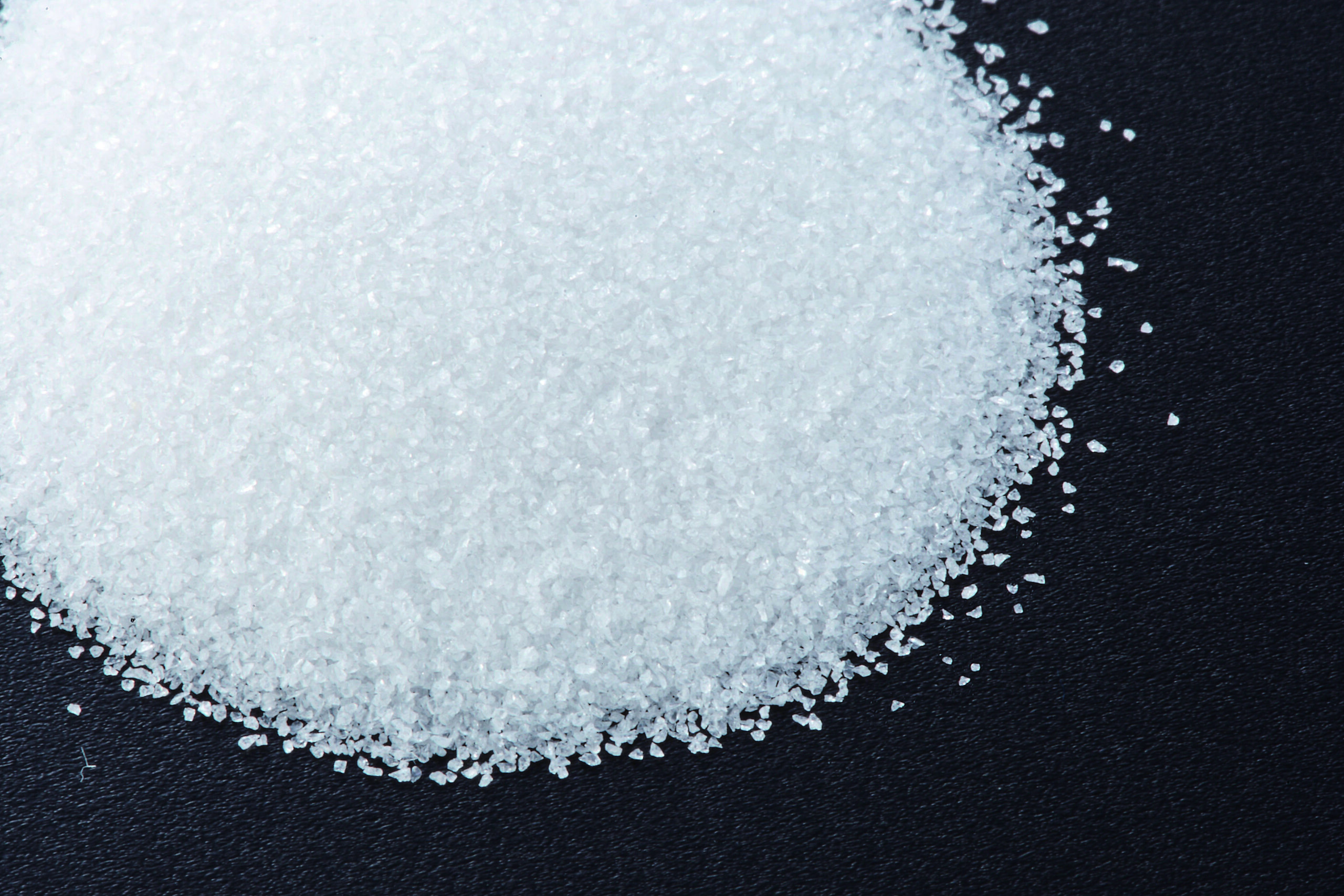 白色溶融アルミナ質投射材